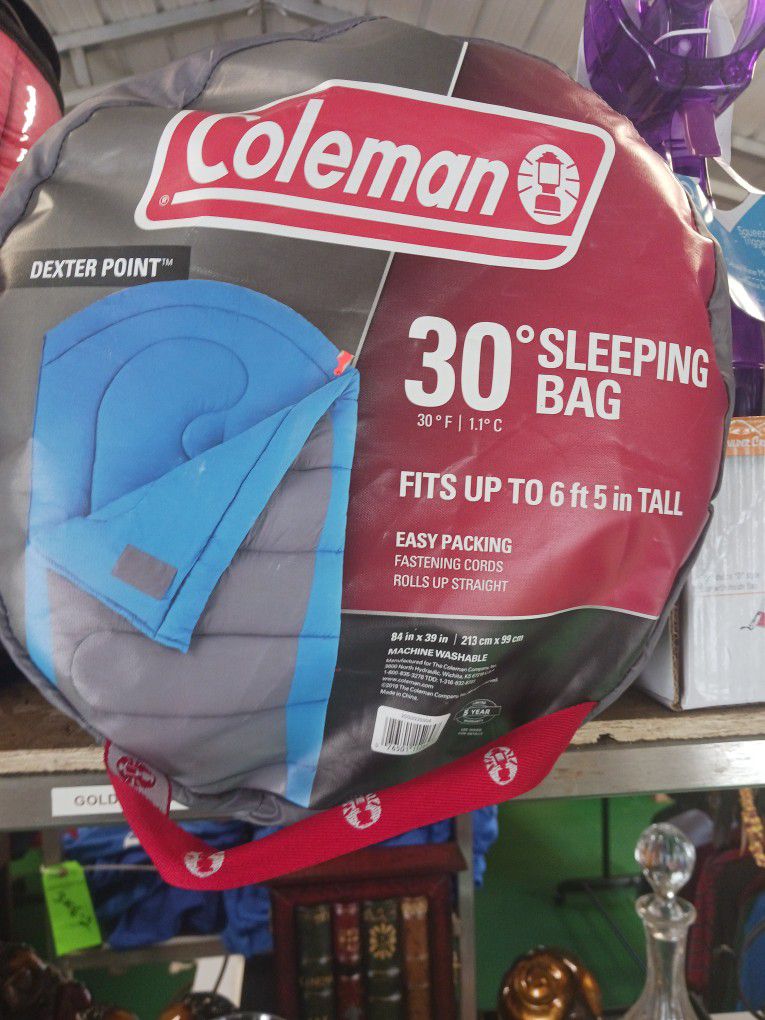 Coleman 30 Degree Sleeping Bag. (NEW)