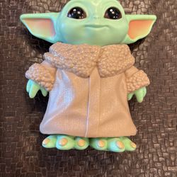 Hasbro Disney Star Wars Bop It To Start Toy Mandalorian Child Grogu Baby Yoda