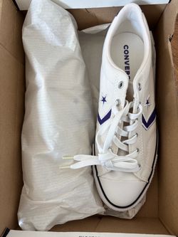 Converse men size 9