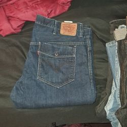 Levi 569 W38 L30 MENS