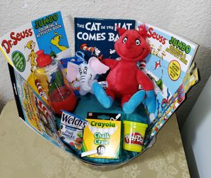 DR. SUESS GIFT BASKET.  ( PICK UP IN MODESTO.)