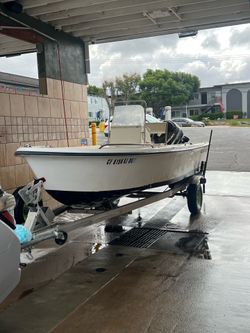2001 - 172 Seafox - Center Console Boat