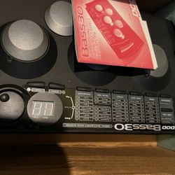 Bass30 Efecto Para Bajo Electrónico 