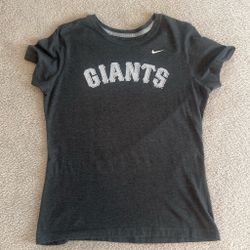 Giants  NIKE Woman’s Tee Shirt