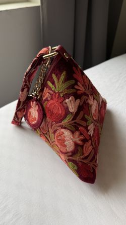 Unique Handmade Uzbek Embroidery Pyramid Bag - Pomegranate Design