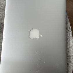 Old MacBook Air (2013)
