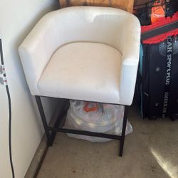 Bar Stools Set of 4 Each $80