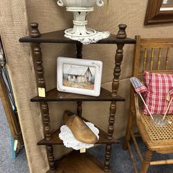4 Shelf Corner Piece