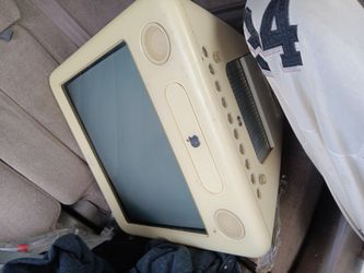 Apple Emac Vintage
