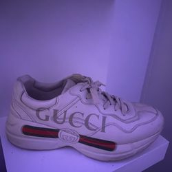 Rhyton Gucci Logo Leather Sneakers