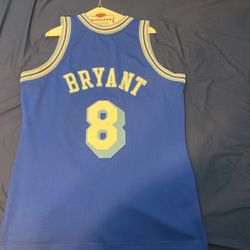 Authentic Mitchell And Ness Kobe Jersey