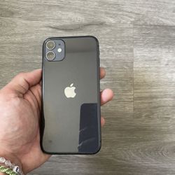 iPhone 11 - Black 128Gb