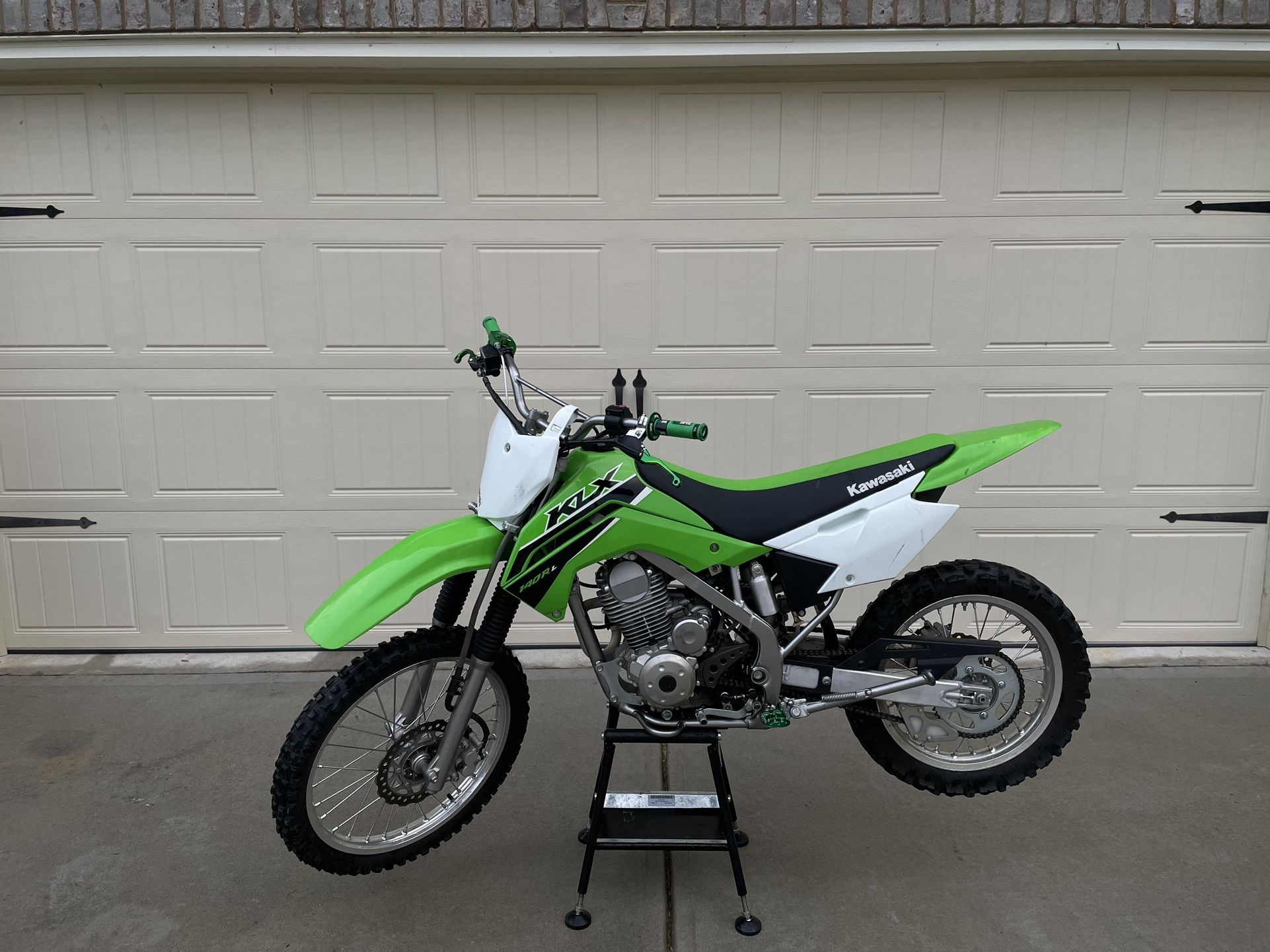 2022 Kawasaki Klx 140r