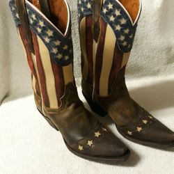 Dan Post Womens Stars and Stripes Cowboy Boots 6.5 m
