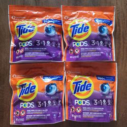 Tide Pods 3-in-1 Laundry Detergent – 4 Packs