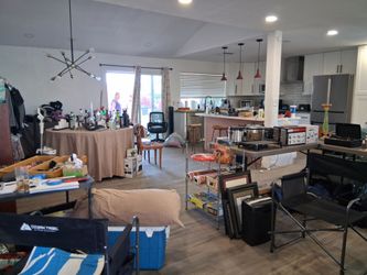YARD SALE- Scottsdale