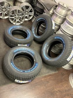 275/60/15 new tires Cooper-Cobra Radial G/T white letters set of 4