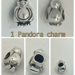 1 Pandora Smooth Head Penguin Charm