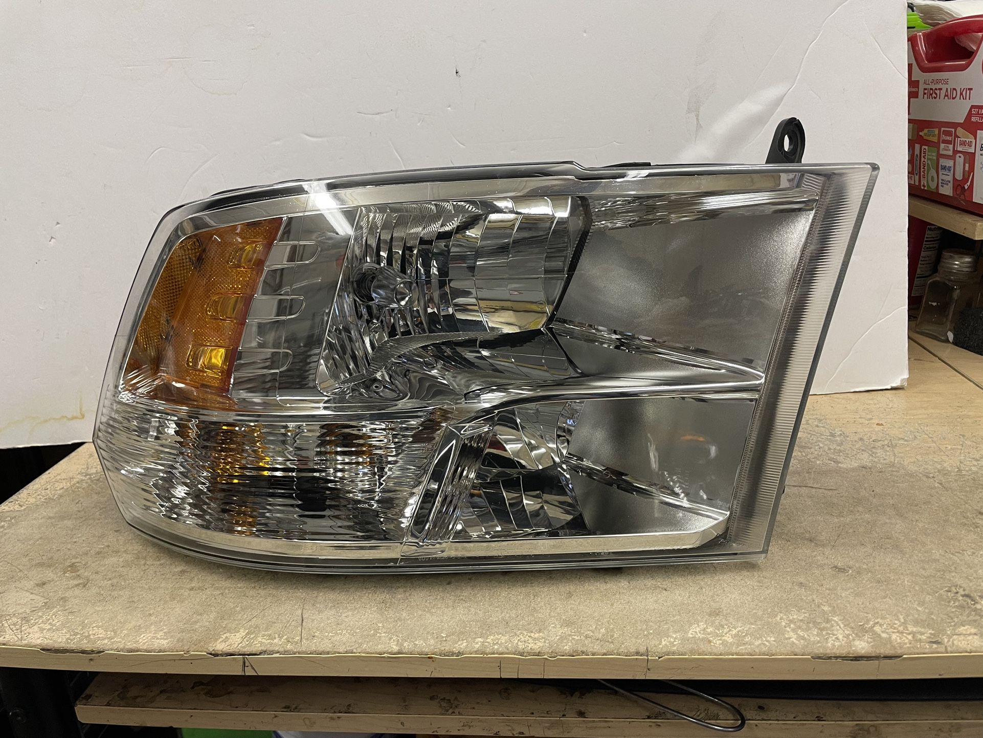 2009-2018 Dodge Ram Right Headlight