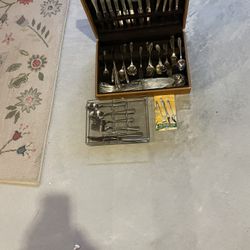 Silverware Set