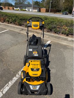 Dewalt Lawnmower, self propelled
