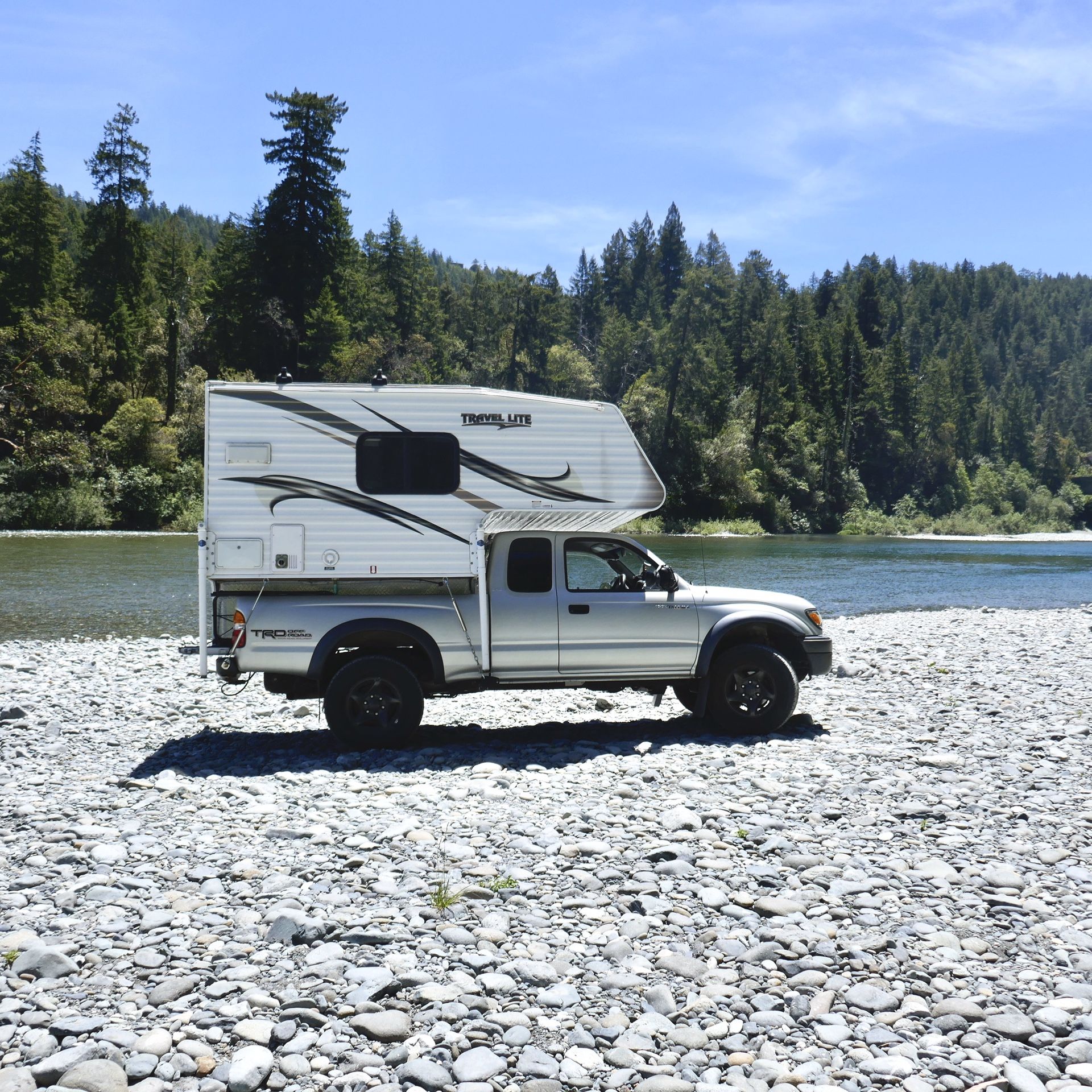 Slide in camper 6 foot bed