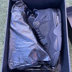 Jordan 4 Blackcat