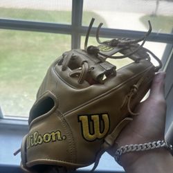 Wilson A2000 Baseball Glove