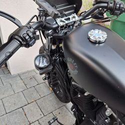 2020 Harley Davidson Iron 883