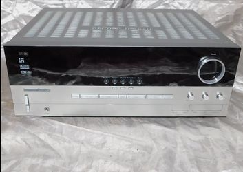 Harman Kardon AVR 135 6.1 Channel 240 Watt Receiver 