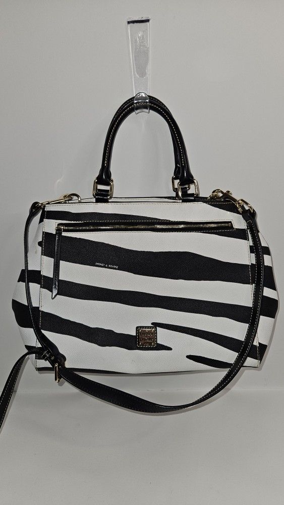 Dooney And Bourke Handbag