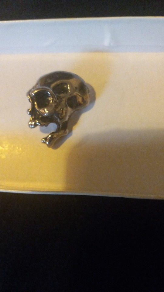 Vintage Skull Hat Pin Or Or T I E P I N Excellent Condition Very Old Collectible