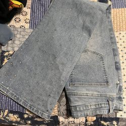 Jeans with gems
