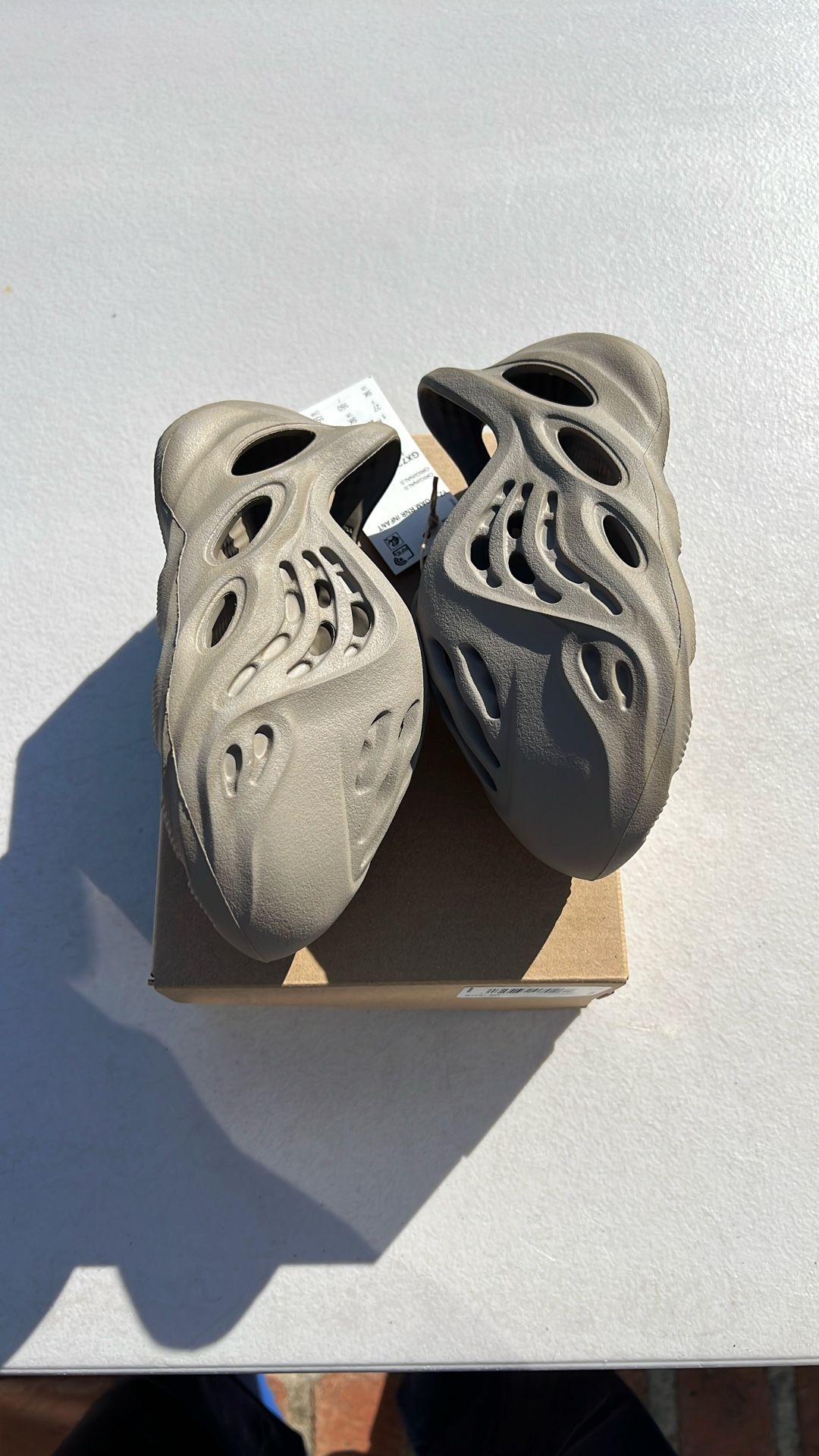 Adidas Yeezy Foam RNR Stone Sage
