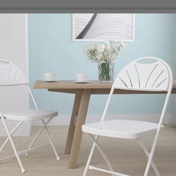 BRAND NEW SET OF TWO WHITE FOLDING CHAIRS 
