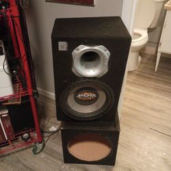 12in Kicker With Builtin Amp  $80