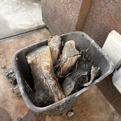 Free Fire Logs Great For Camping 