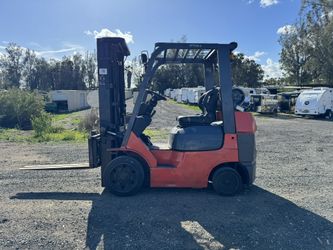2012 Toyota 3 Stage Side Shift Forklift