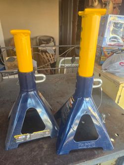 Jack stand set