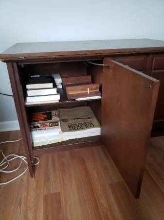 Sewing cabinet/table