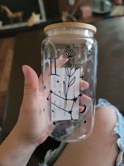 Glass cups
