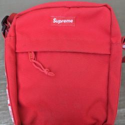 Supreme Should Bag (SS18)