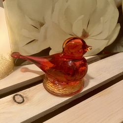 Kanawa Amberina Glass Bird On Nest