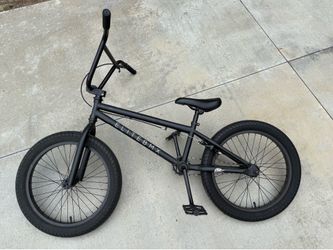 Elite bmx bike