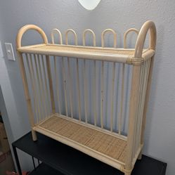 Wicker rattan shelf