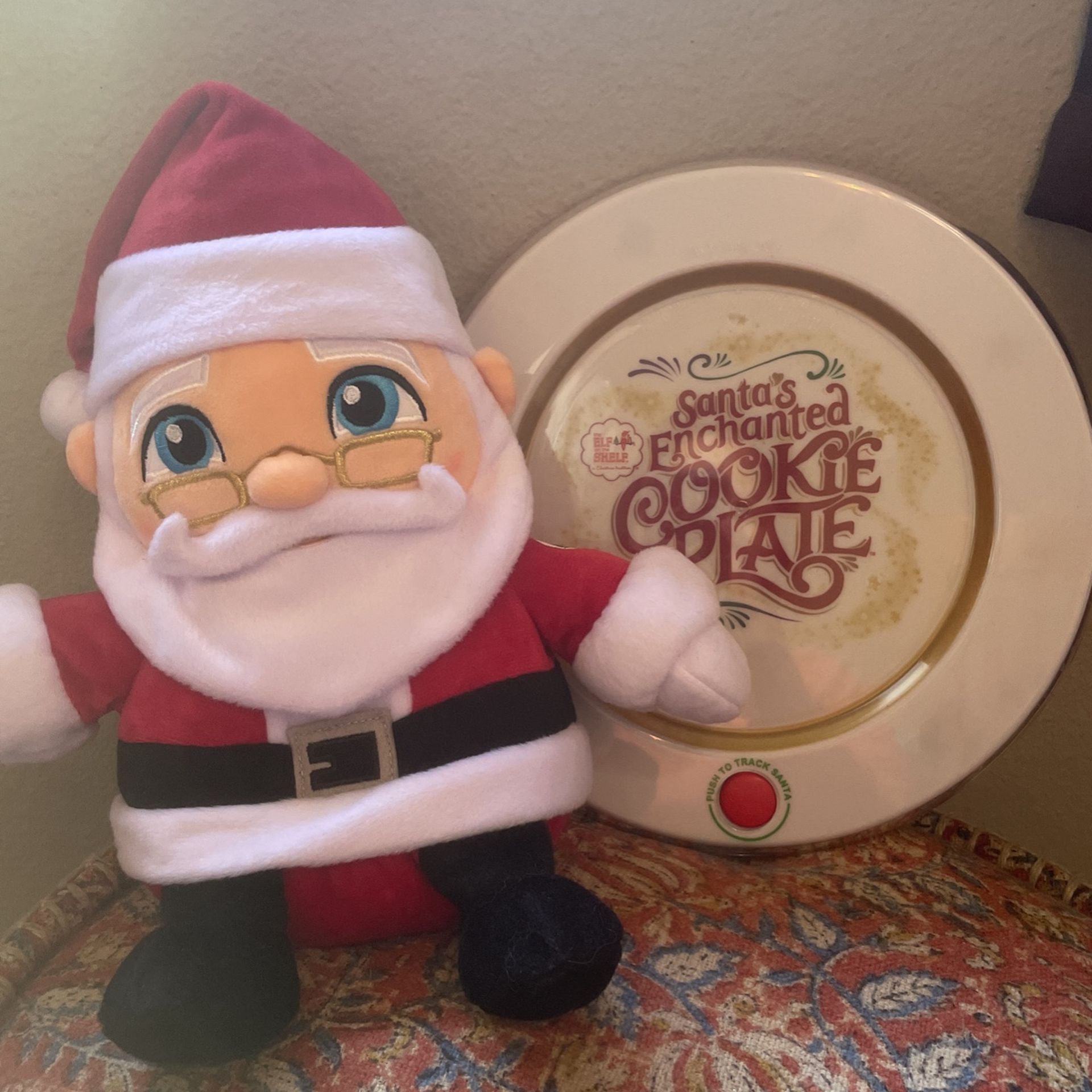 Elf On The Shelf Talking Santa Plush & Santa’s Enchanted Cookie Plate