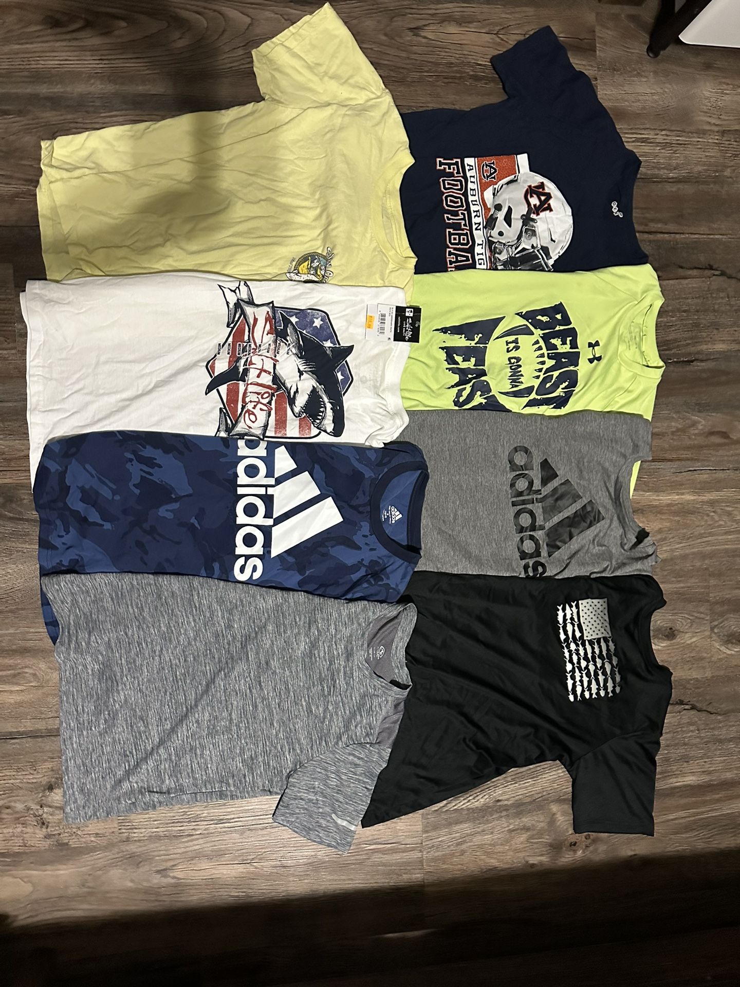 Boys Medium Short Sleeve Shirts