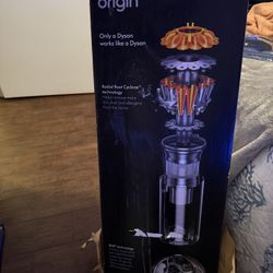 Dyson ball animal Vacuum 