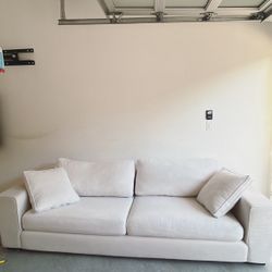 Article Couch White 