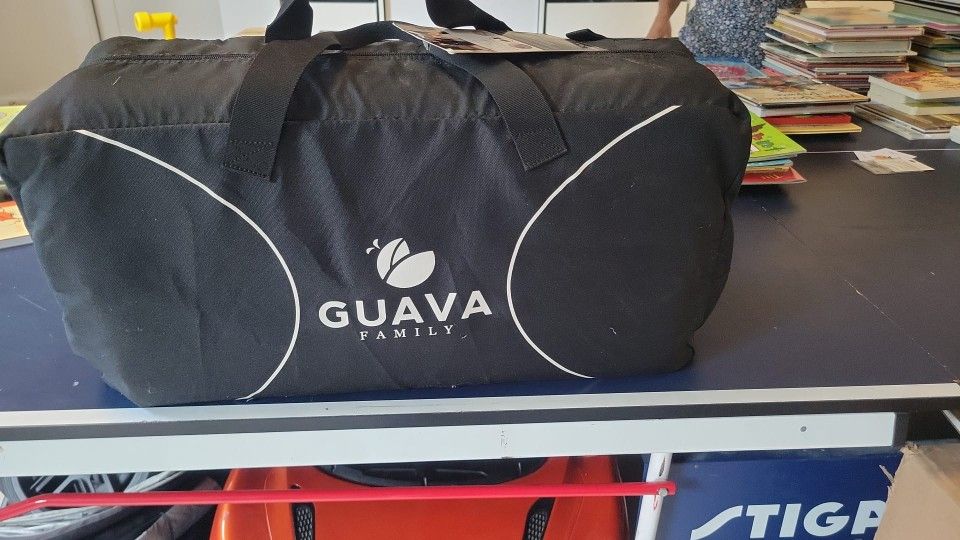 Guava. Lotus Crib-to-Bassinet Conversion Kit